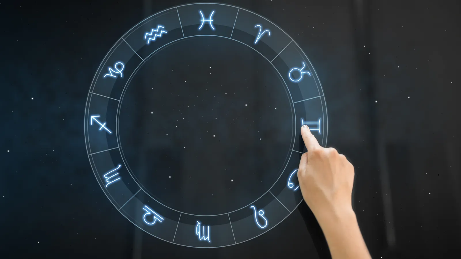 Transit chart overlay showing planetary positions against a natal birth chart wheel